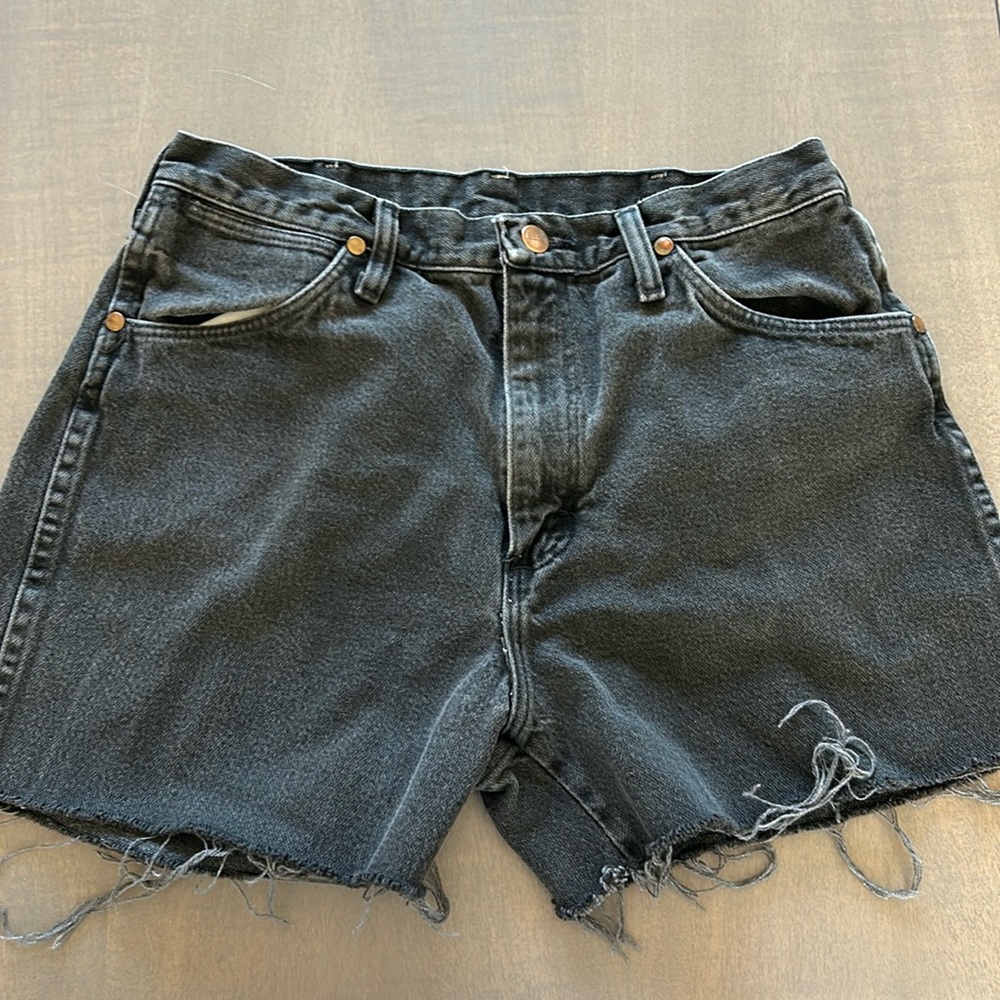 Wrangler cut offs black denim